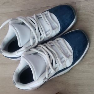 Jordan shoes used 6Y